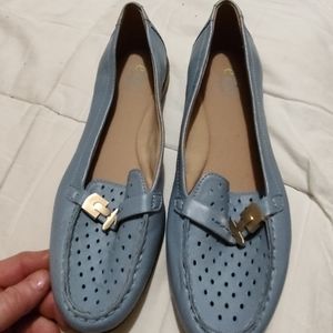 2 Mia Ladies casual flats Size 6.5